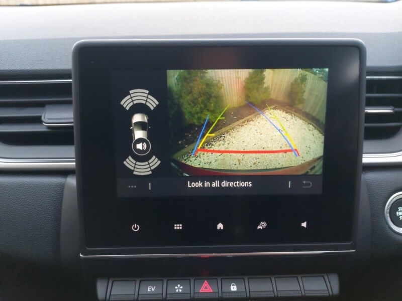 Used Renault Captur 2023 for sale - 76651735: Photo 19