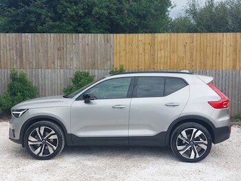 Used Volvo XC40 2024 for sale - 76579611: Photo
