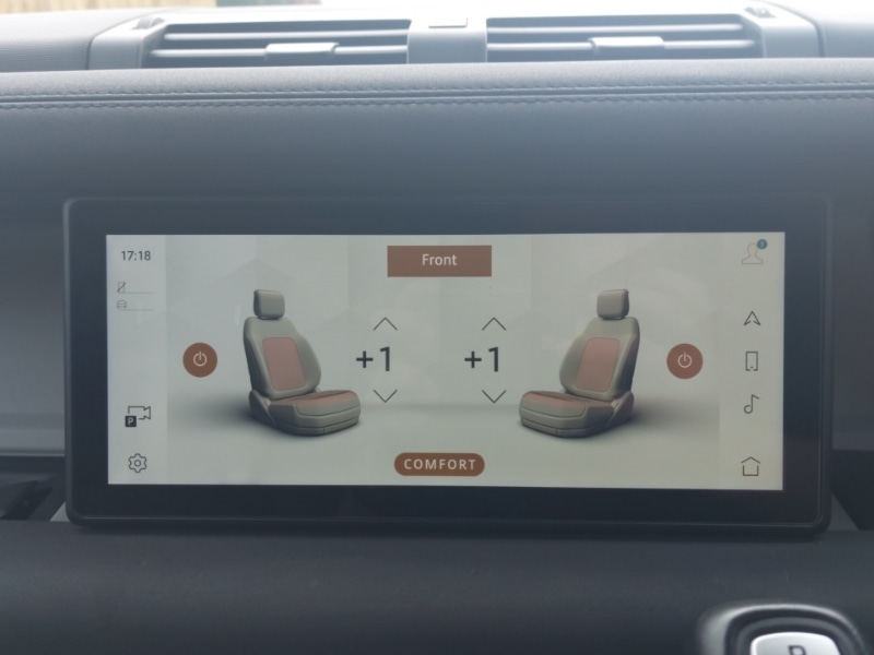 Used Land Rover Defender 2021 for sale - 76822298: Photo 18