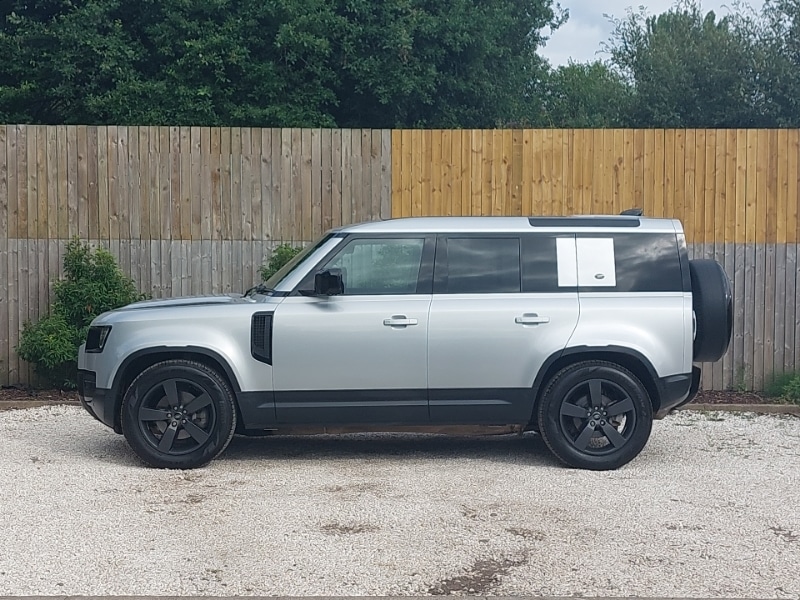 Used Land Rover Defender 2021 for sale - 76822298: Photo 4