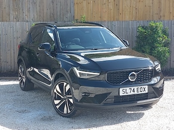 Volvo - XC40
