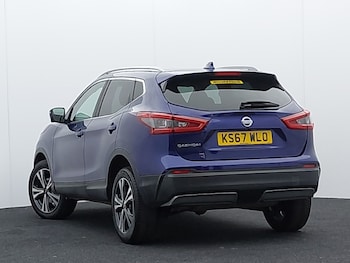 Used Nissan Qashqai 2017 for sale - 76464813: Photo