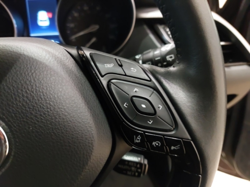 Used Toyota C-HR 2023 for sale - 76471567: Photo 14