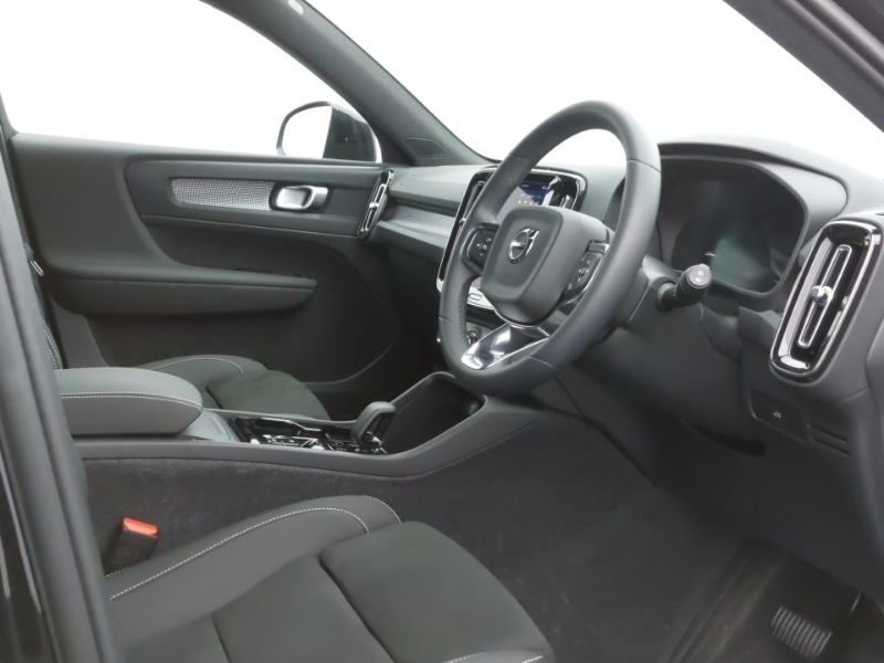 Used Volvo XC40 2025 for sale - 77189661: Photo 12