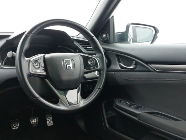 Used Honda Civic 2019 for sale - 76321330: Photo 10