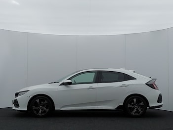 Used Honda Civic 2019 for sale - 76321330: Photo 4