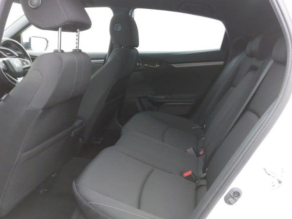 Used Honda Civic 2019 for sale - 76321330: Photo 6