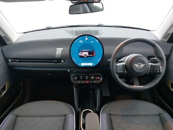 2024 - 135kW E Classic 41kWh 3dr Auto