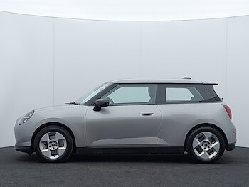 Used MINI Cooper 2024 for sale - 78842068: Photo
