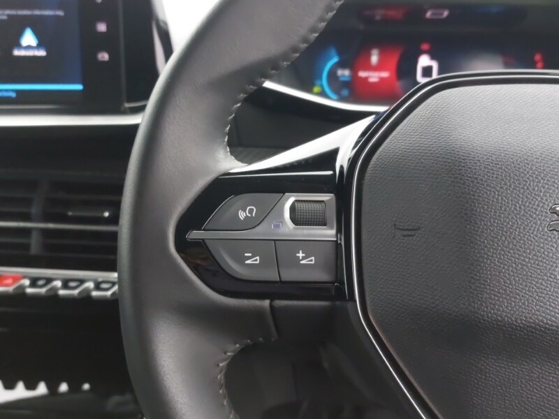 Used Peugeot 208 2023 for sale - 76556645: Photo 17