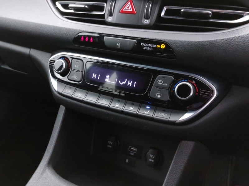 Used Hyundai i30 2022 for sale - 76484105: Photo 15