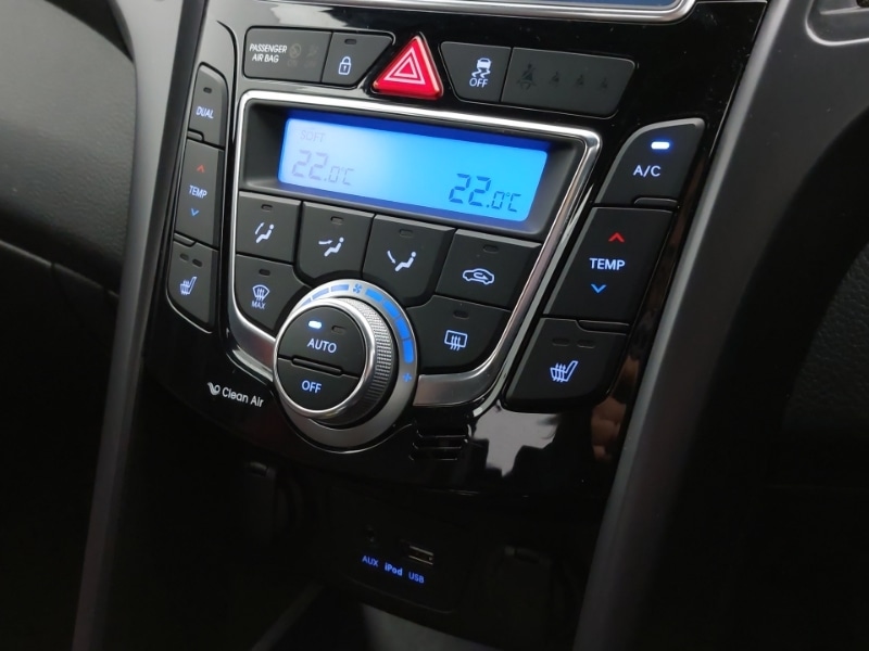 Used Hyundai i30 2015 for sale - 77816718: Photo 15