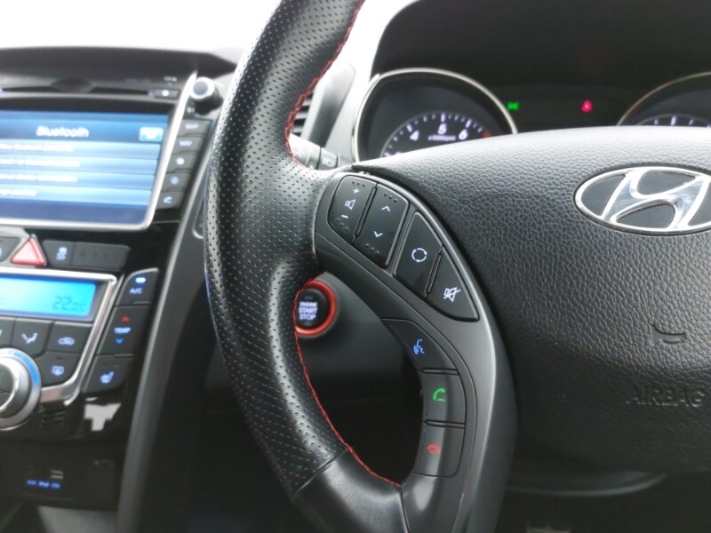 Used Hyundai i30 2015 for sale - 77816718: Photo 17