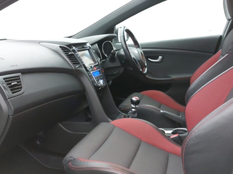 Used Hyundai i30 2015 for sale - 77816718: Photo 5