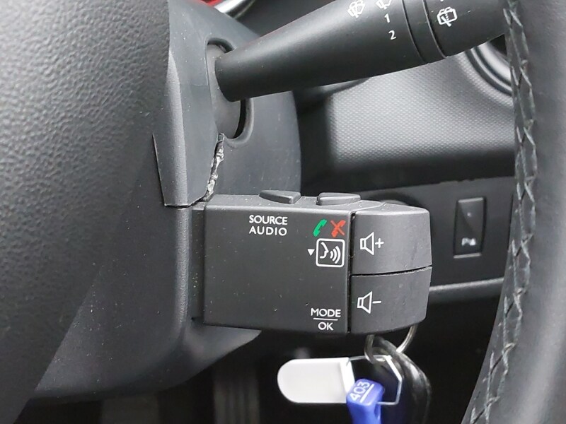 Used Dacia Sandero Stepway 2019 for sale - 77717073: Photo 18