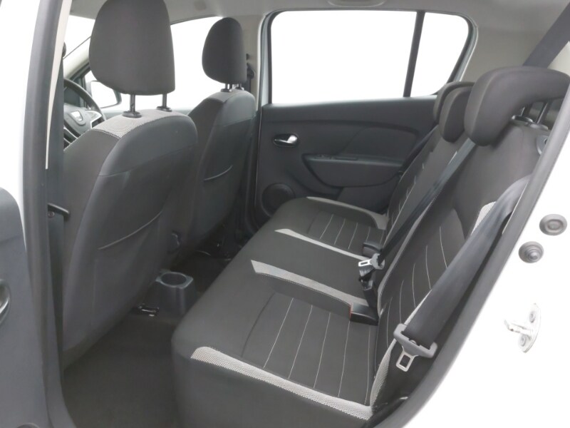 Used Dacia Sandero Stepway 2019 for sale - 77717073: Photo 6