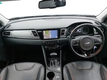 Used Kia Niro 2017 for sale - 79406607: Photo