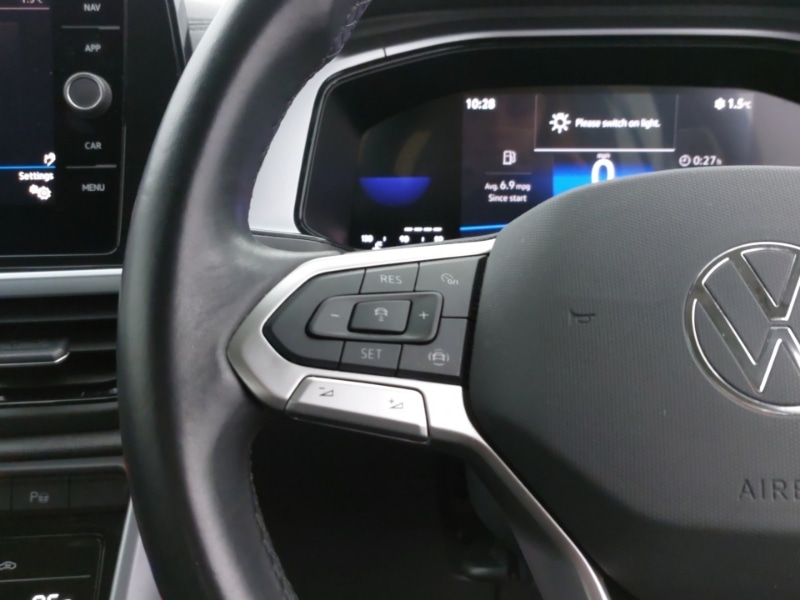 Used Volkswagen T-Roc 2022 for sale - 77214070: Photo 17