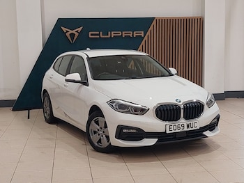 2019 - 118i SE 5dr