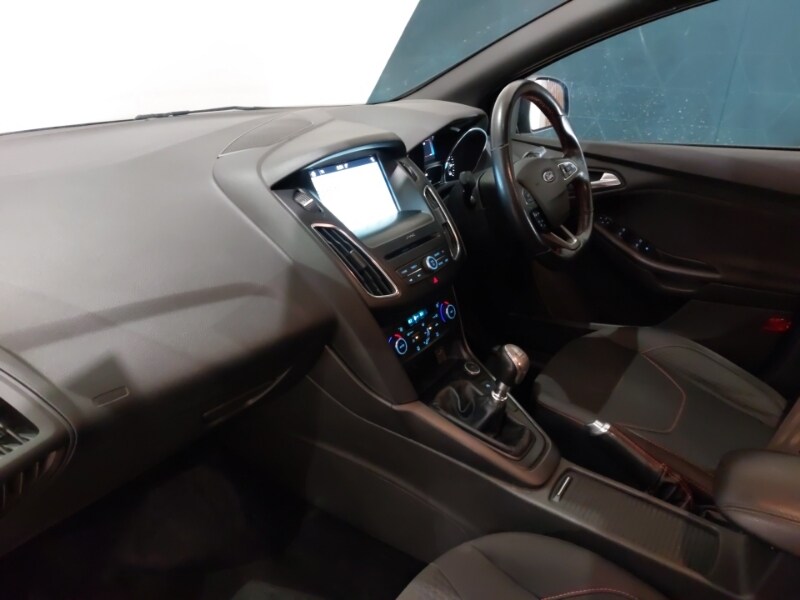 Used Ford Focus 2018 for sale - 77889618: Photo 5