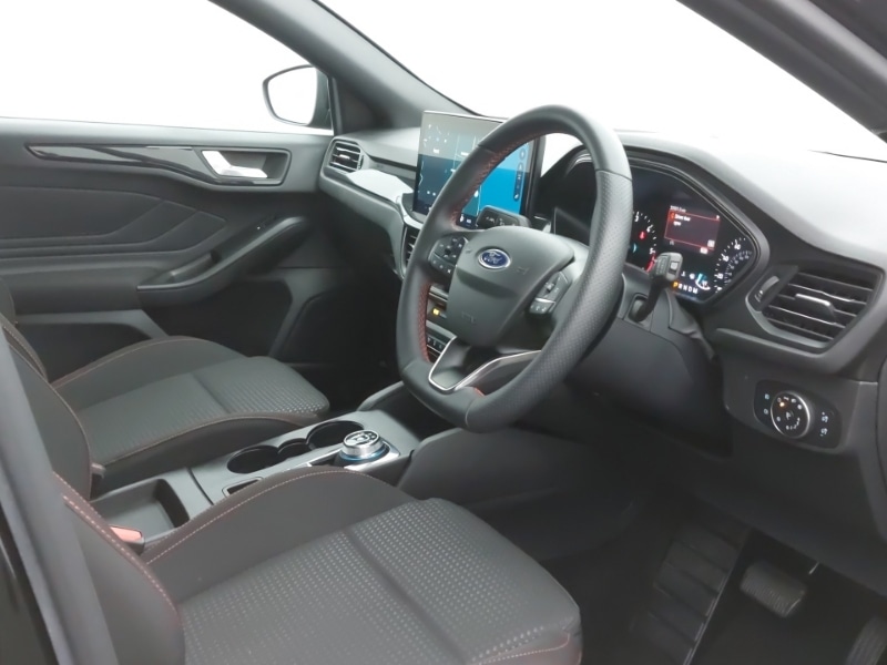 Used Ford Focus 2022 for sale - 77922035: Photo 12