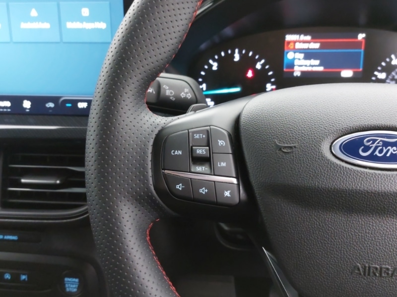 Used Ford Focus 2022 for sale - 77922035: Photo 17