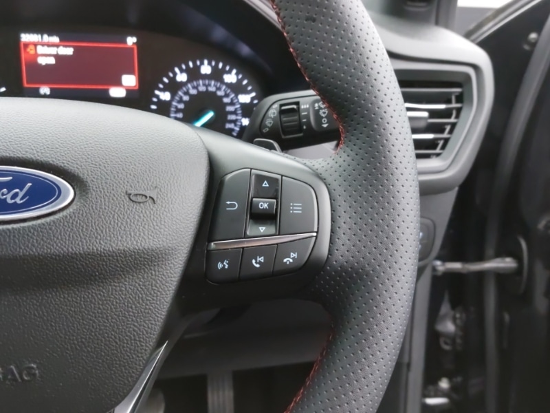 Used Ford Focus 2022 for sale - 77922035: Photo 18