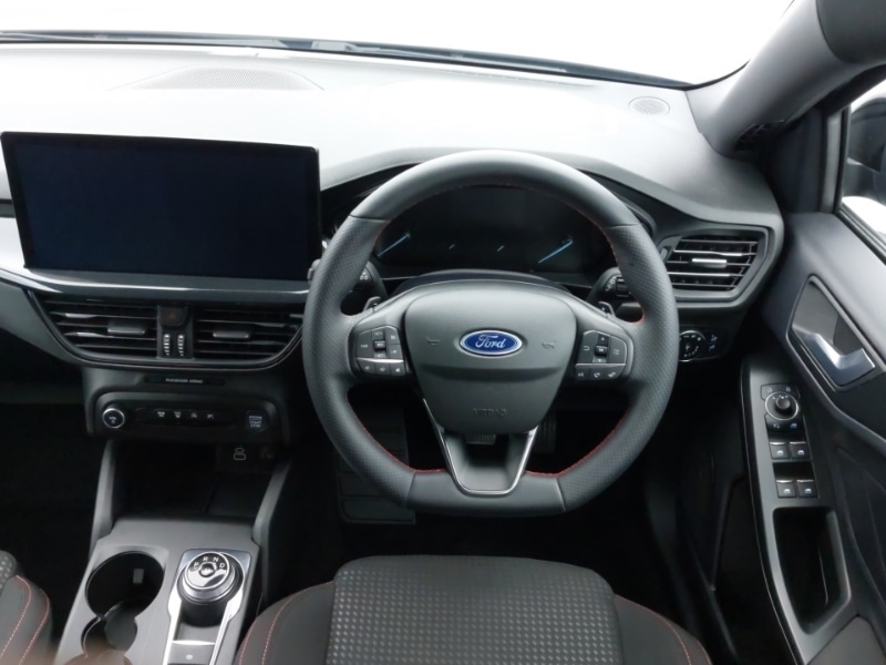 Used Ford Focus 2022 for sale - 77922035: Photo 7