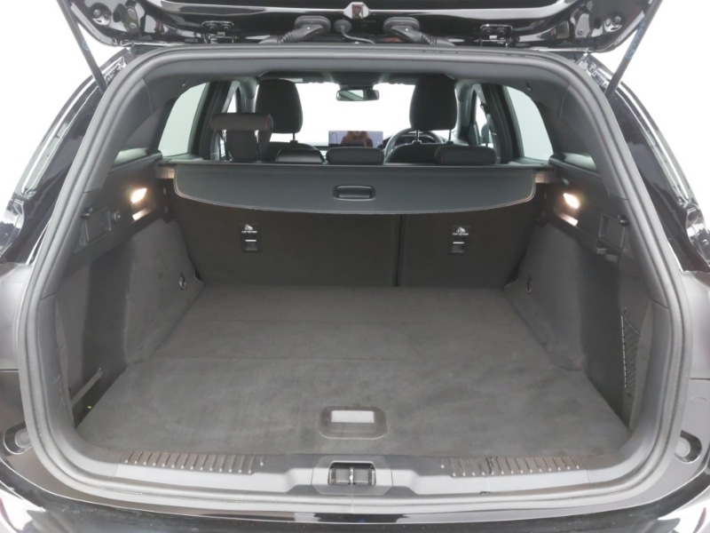 Used Ford Focus 2022 for sale - 77922035: Photo 8