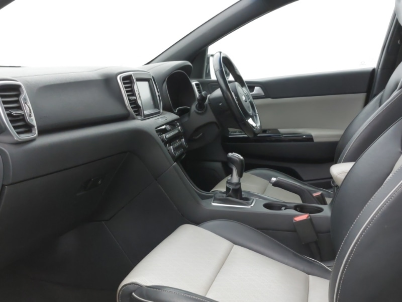 Used Kia Sportage 2018 for sale - 76613885: Photo 5