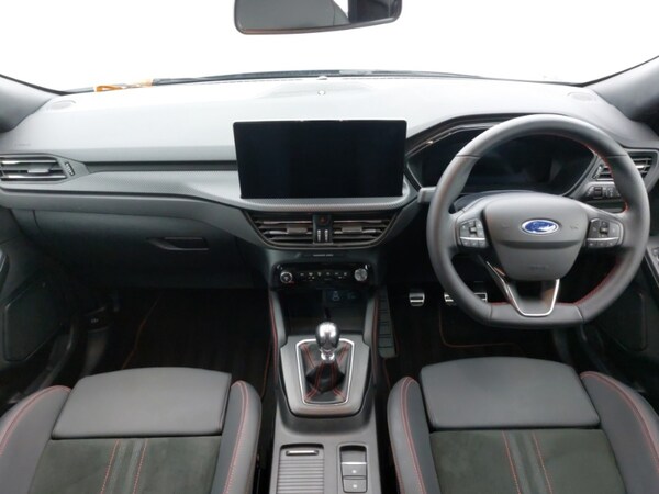 Used Ford Kuga 2025 for sale - 76229948: Photo 2