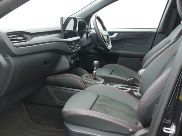 Used Ford Kuga 2025 for sale - 76229948: Photo 5