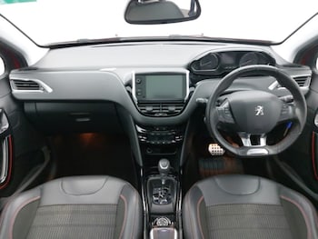 Used Peugeot 2008 2019 for sale - 78617253: Photo