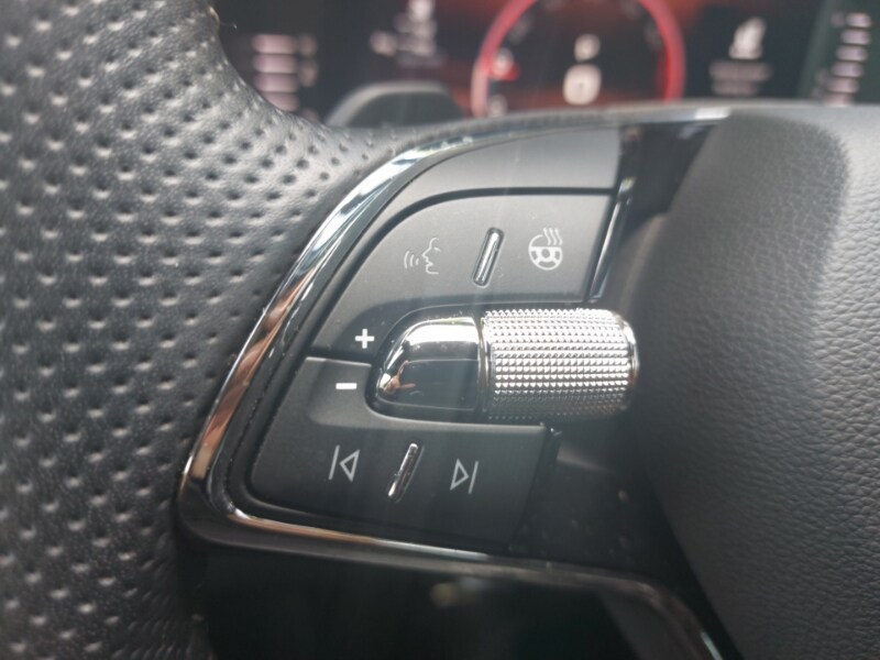 Used Skoda Karoq 2023 for sale - 76199409: Photo 14