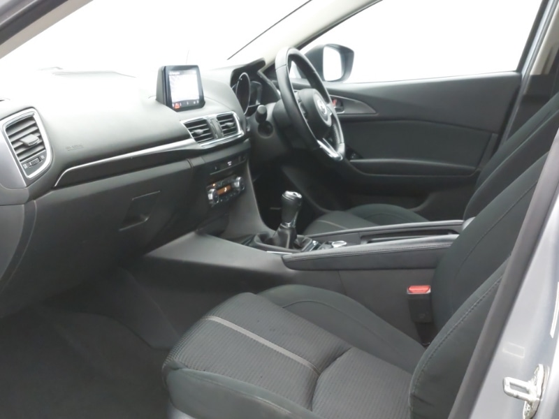 Used Mazda Mazda3 2018 for sale - 78169702: Photo 5