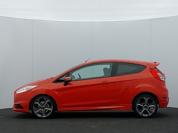 Used Ford Fiesta 2017 for sale - 77816717: Photo
