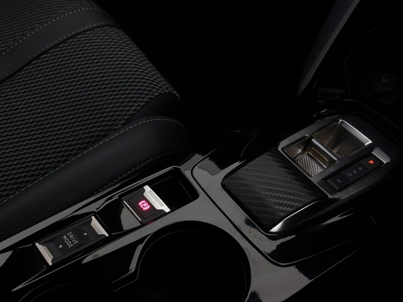 Used Peugeot 2008 2024 for sale - 76566859: Photo 16