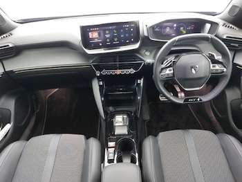 Used Peugeot 2008 2024 for sale - 76566859: Photo