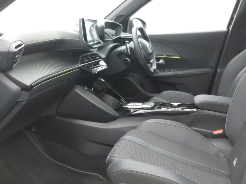 Used Peugeot 2008 2024 for sale - 76566859: Photo 5