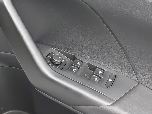 Used Volkswagen T-Cross 2022 for sale - 76208609: Photo 19