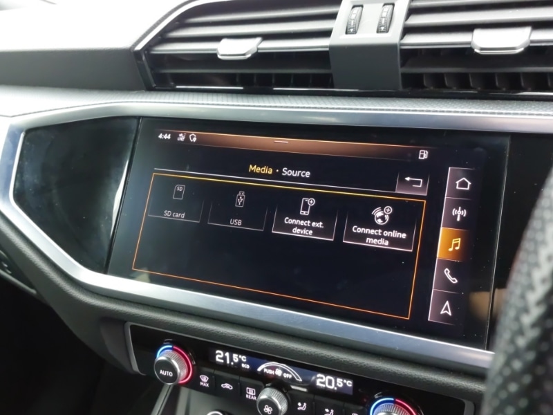 Used Audi Q3 2019 for sale - 77536712: Photo 14