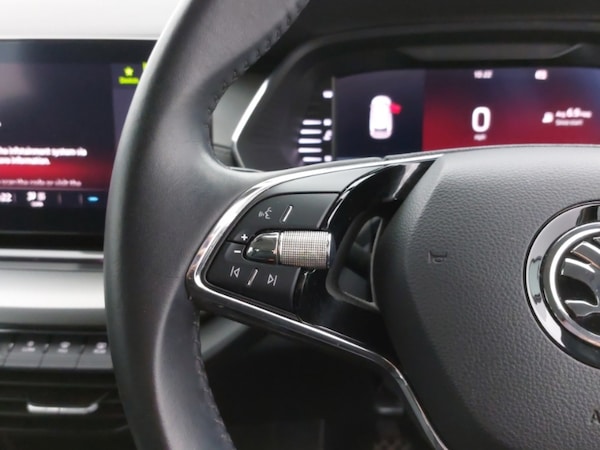 Used Skoda Octavia 2022 for sale - 76107976: Photo 17