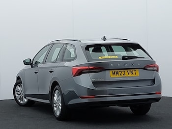 Used Skoda Octavia 2022 for sale - 76107976: Photo 3