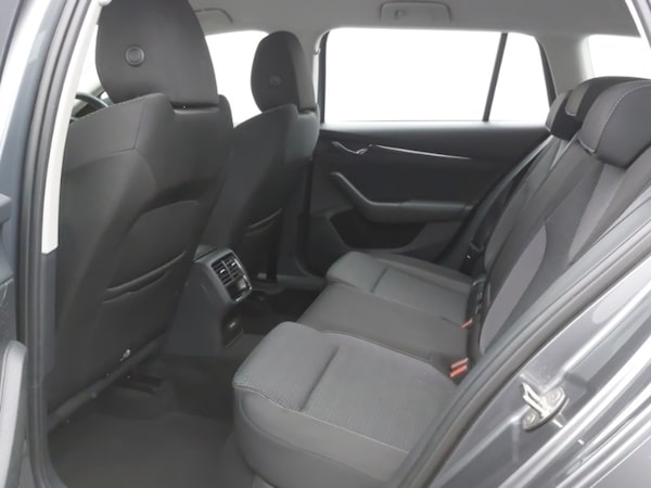 Used Skoda Octavia 2022 for sale - 76107976: Photo 6
