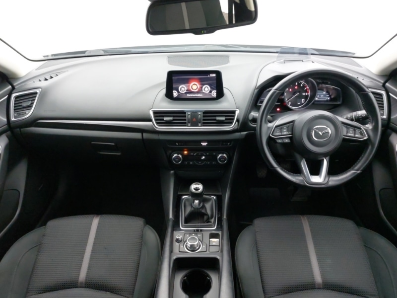 Used Mazda Mazda3 2018 for sale - 77939034: Photo 2