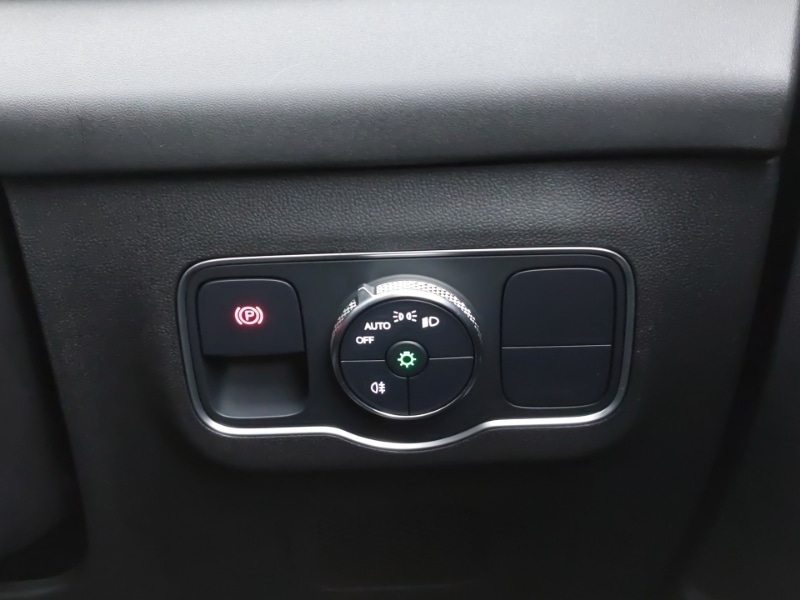 Used Omoda OMODA 9 2025 for sale - 76920296: Photo 18