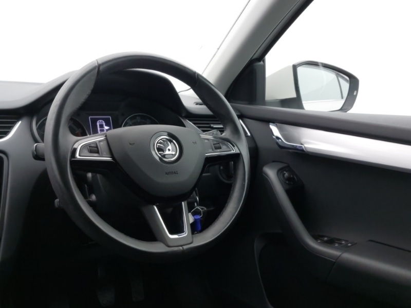 Used Skoda Octavia 2019 for sale - 76795147: Photo 10