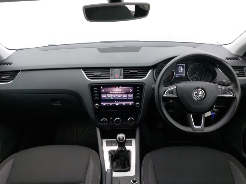 Used Skoda Octavia 2019 for sale - 76795147: Photo 2