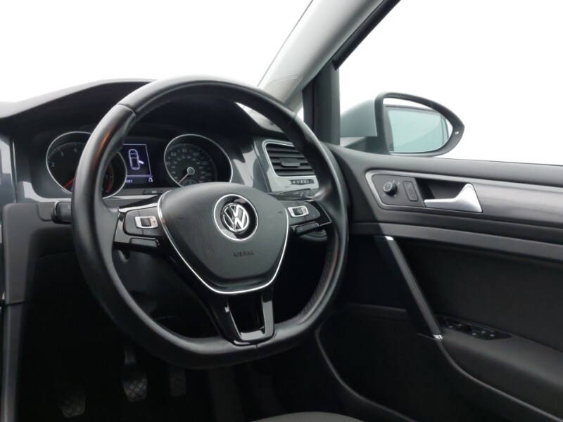 Used Volkswagen Golf 2019 for sale - 76464817: Photo 10