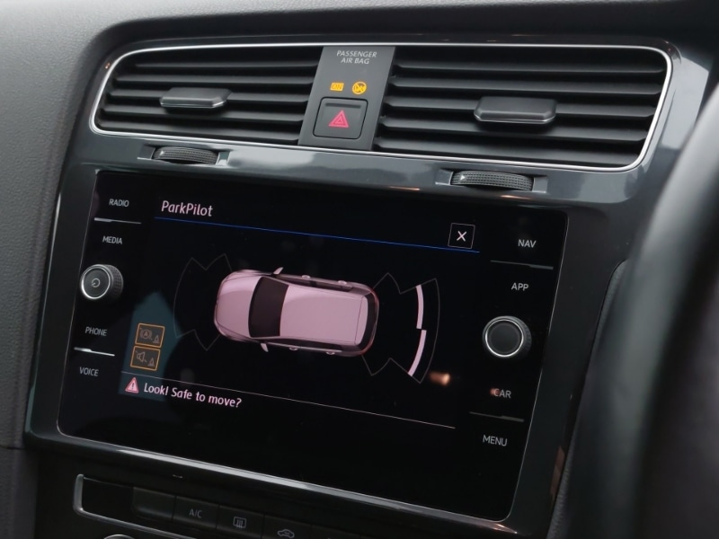 Used Volkswagen Golf 2019 for sale - 76464817: Photo 13